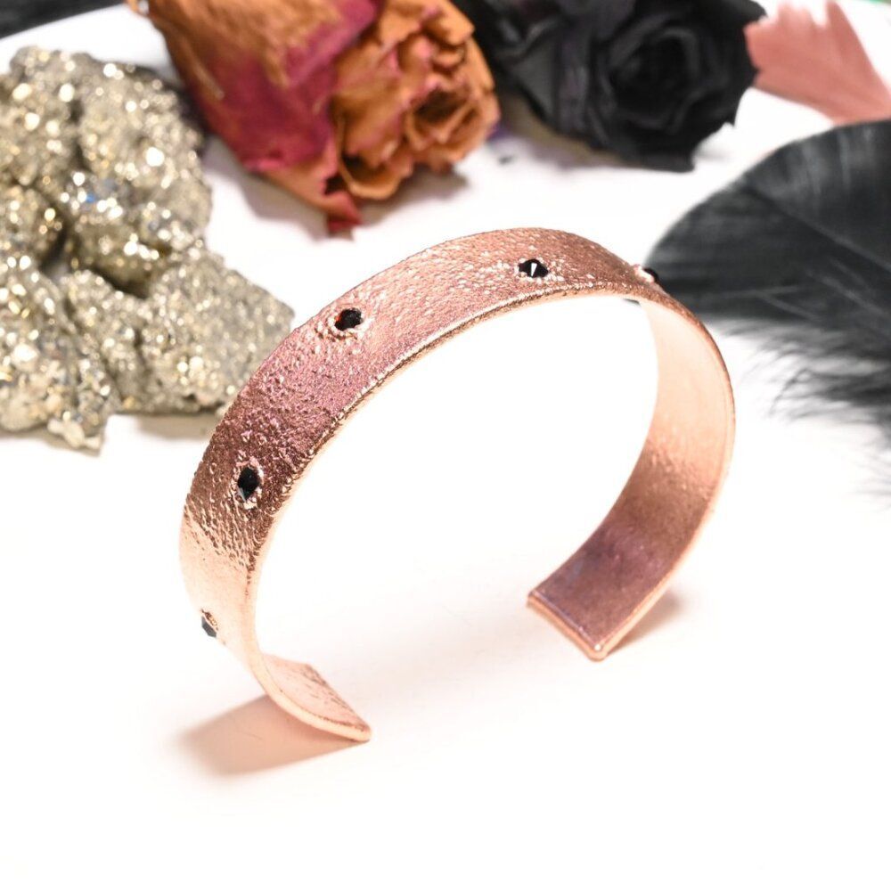 Garnet Swarovski Crystal Copper Cuff Bracelet - Picture 4 of 5